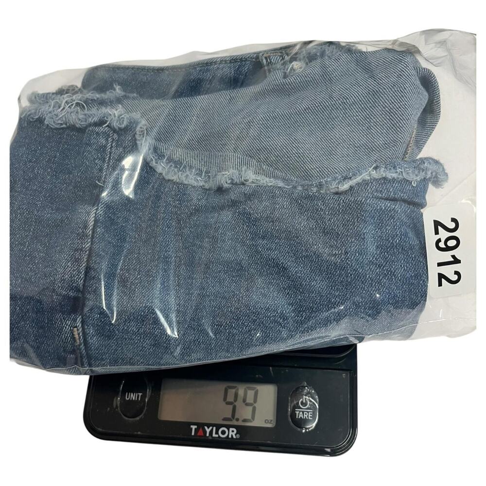 American Eagle Shorts Womens 4 Blue Denim Mom Short High Rise Frayed Hem Stretch - Picture 15 of 15